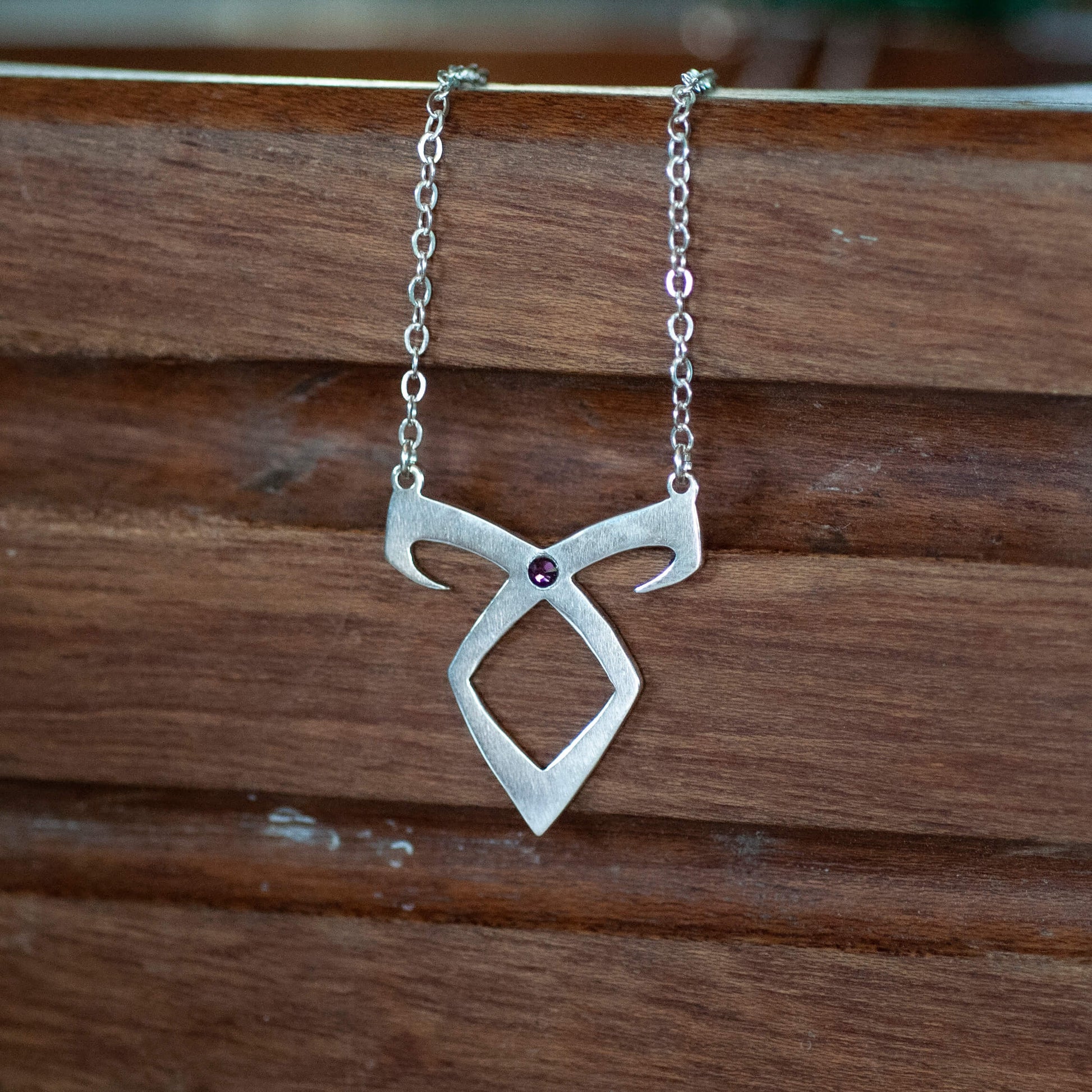 angelic power rune necklace, shadowhunters