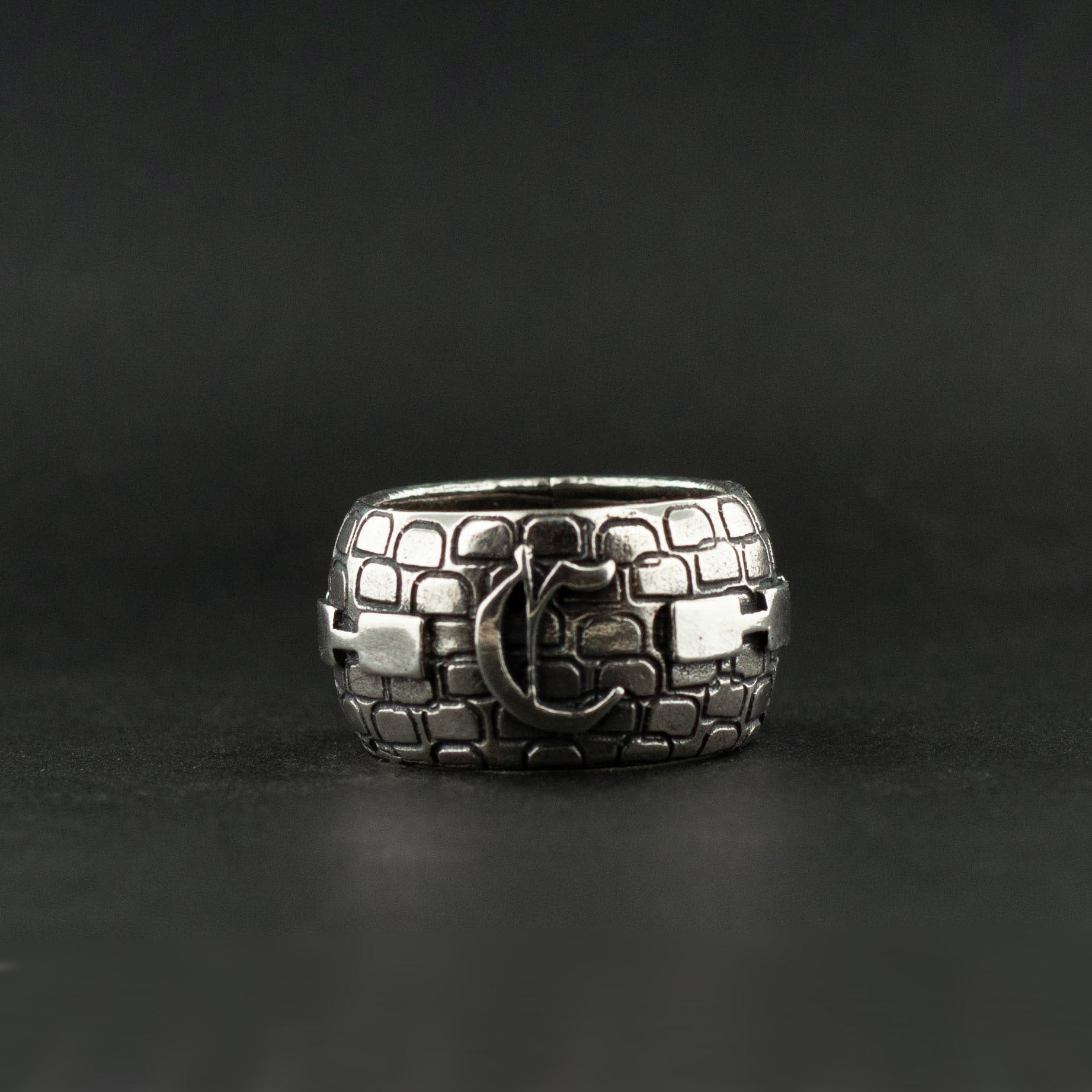 The Carstairs Family Ring