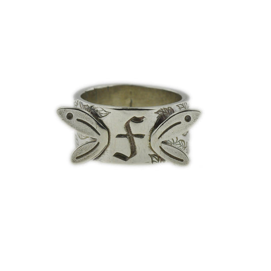 The Fairchild Family Ring - Hebel Design