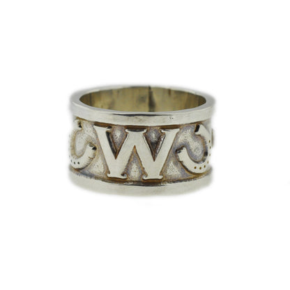 The Wayland Family Ring - Hebel Design